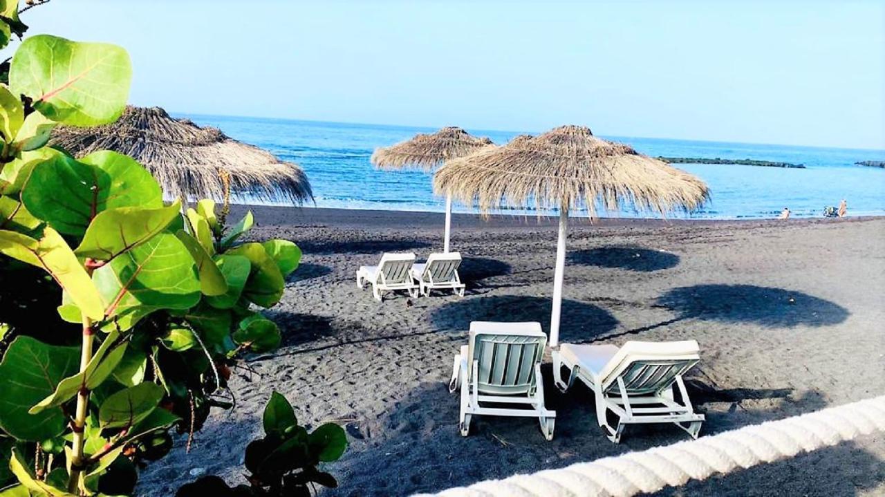 Enjoy The Sea And Pool In Playa De Las Americas Exterior foto