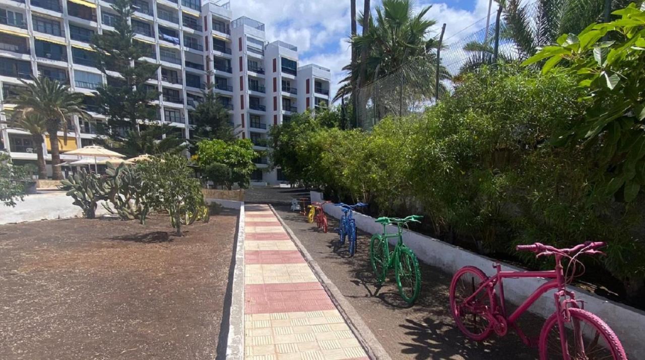 Enjoy The Sea And Pool In Playa De Las Americas Exterior foto