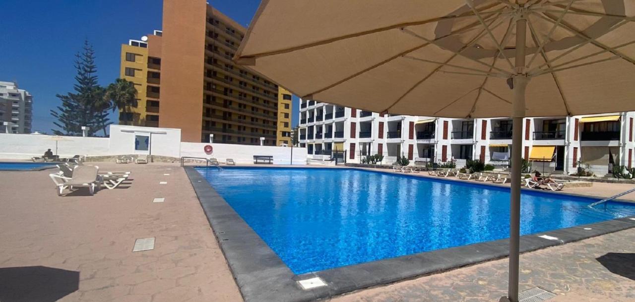 Enjoy The Sea And Pool In Playa De Las Americas Exterior foto