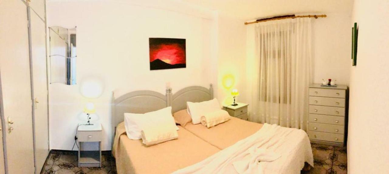 Enjoy The Sea And Pool In Playa De Las Americas Exterior foto